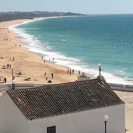 Rua Dr Henrique Gomes Armação de Pêra